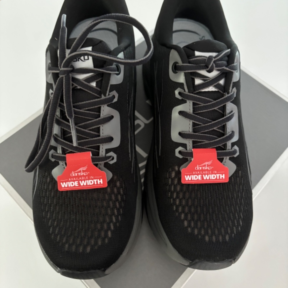 Dansko Pace Sneakers - Picture 5 of 5
